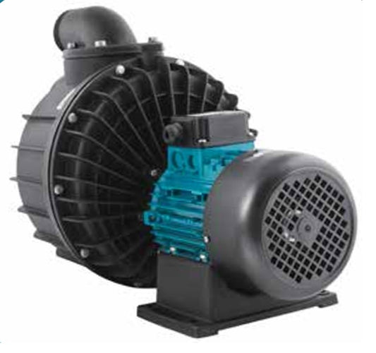 Bomba de Piscina para Nado Contracorriente ESPA NADORSELF l 4 HP l 220 / 440V l 2-1/2" X 2-1/2" l 266 - 1366 lpm / 70,28 - 360,90 gpm l 6 - 16 m l 3 Fases